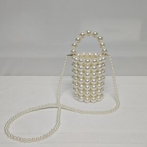 Elegant Pearl Beaded Handbag